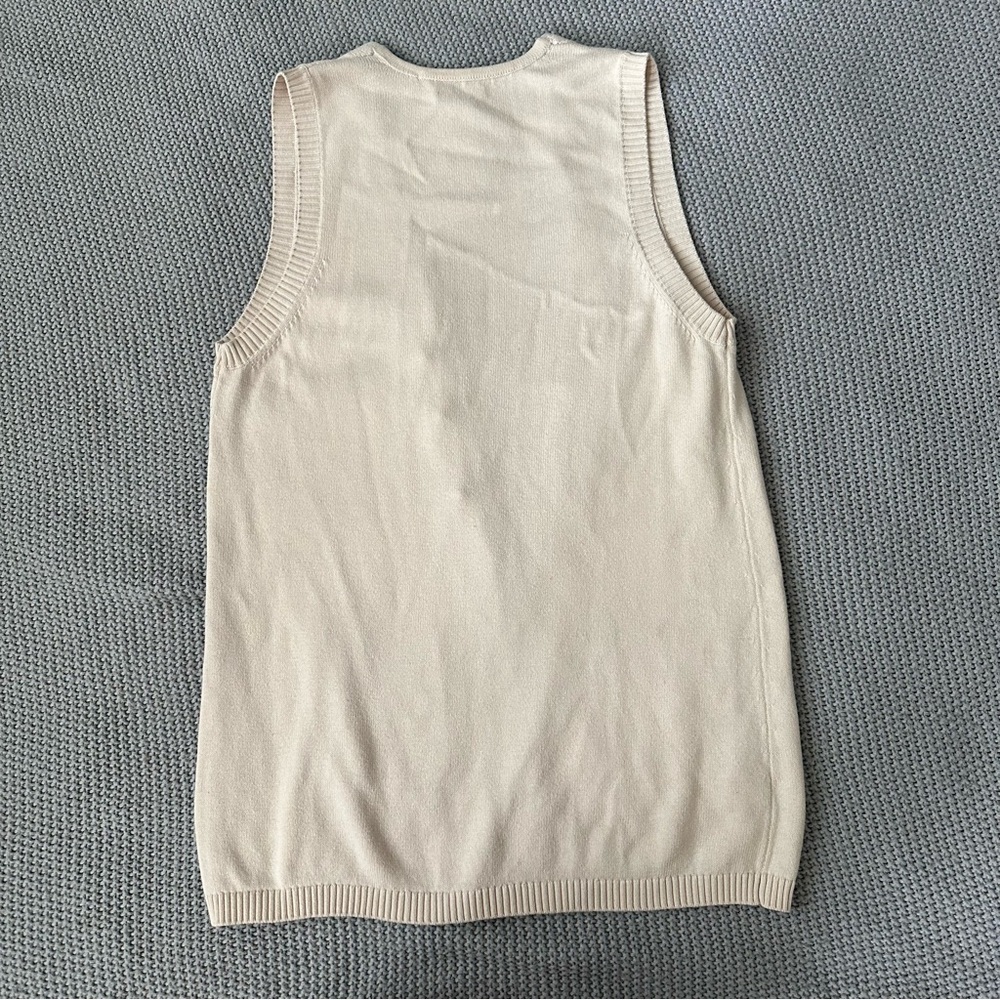 STAUD Jo Pearl Button Sweater Vest size medium - Picture 4 of 9